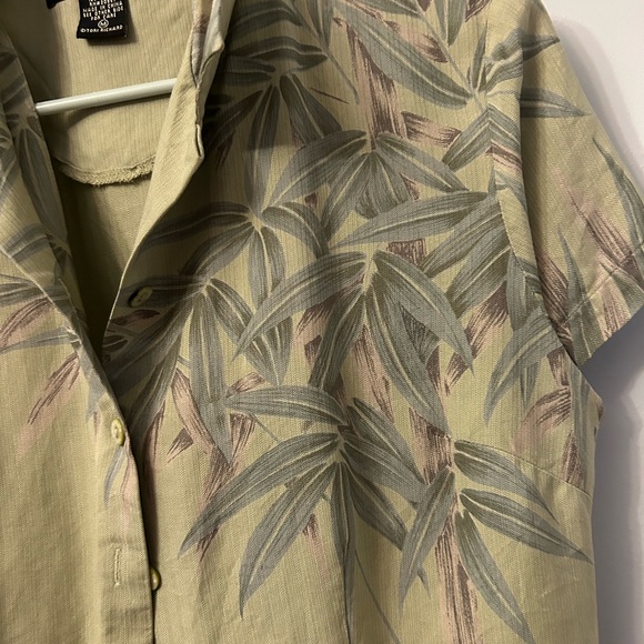 Tori Richard M Sage green Bamboo Print Women’s Shirt - Picture 3 of 5